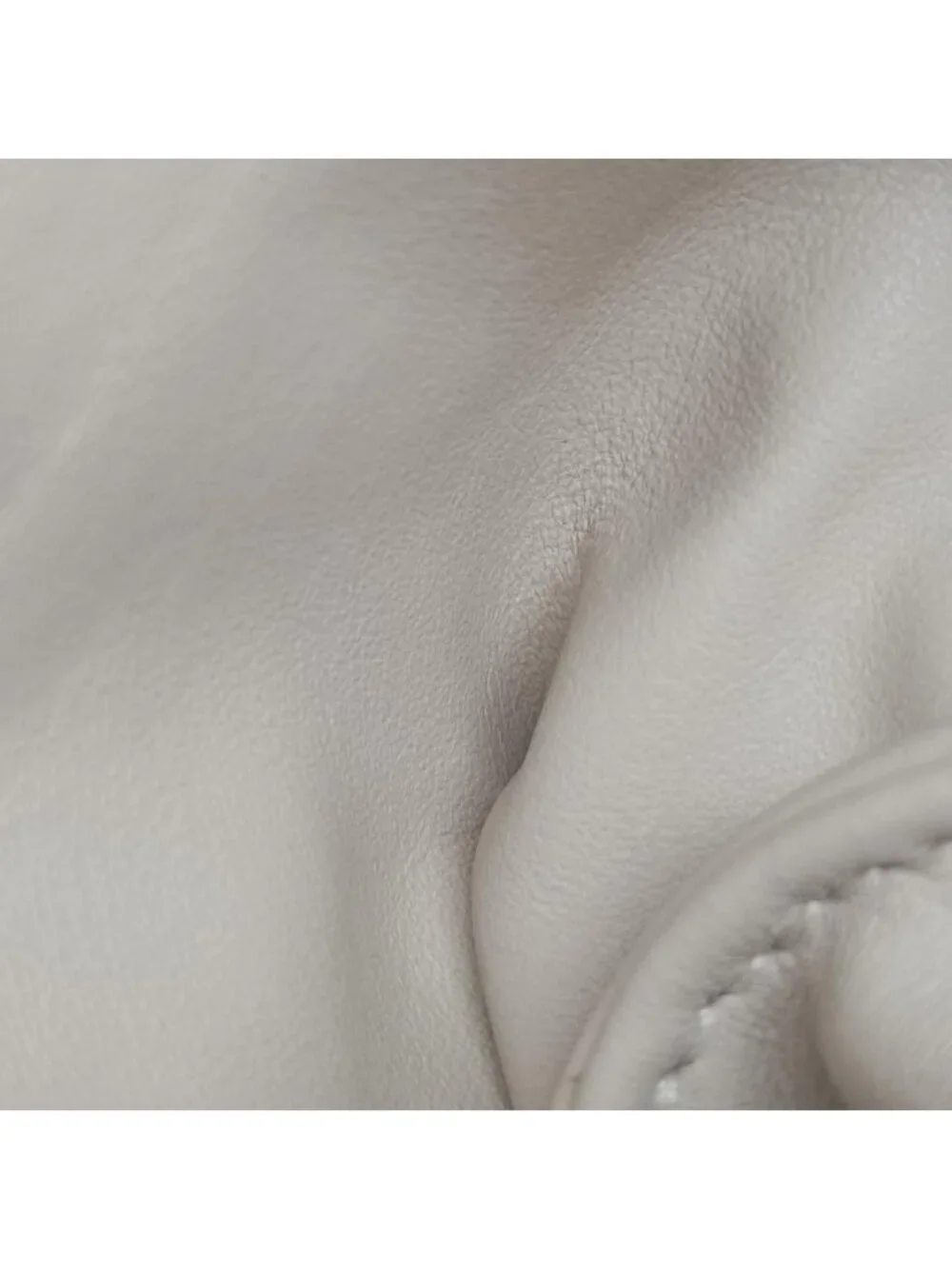 Bottega Veneta the Chain Pouch White Lambskin